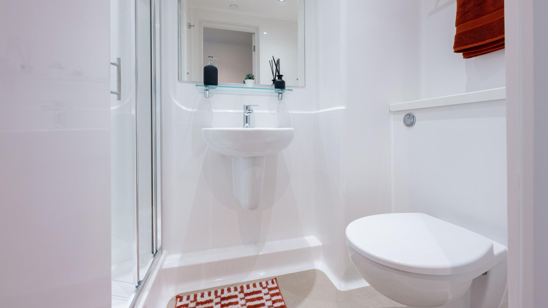 Platinum Plus Ensuite
